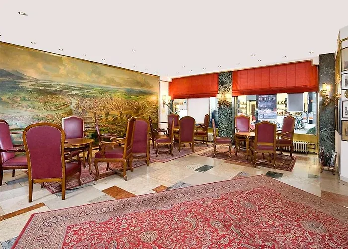 Hotel Royal 4*