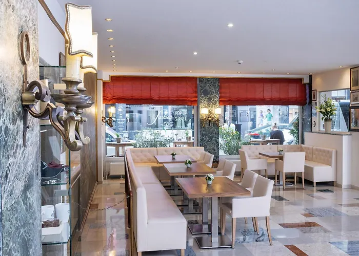 Royal Hotel 4*