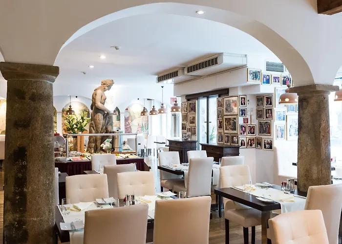 Royal Hotel 4*