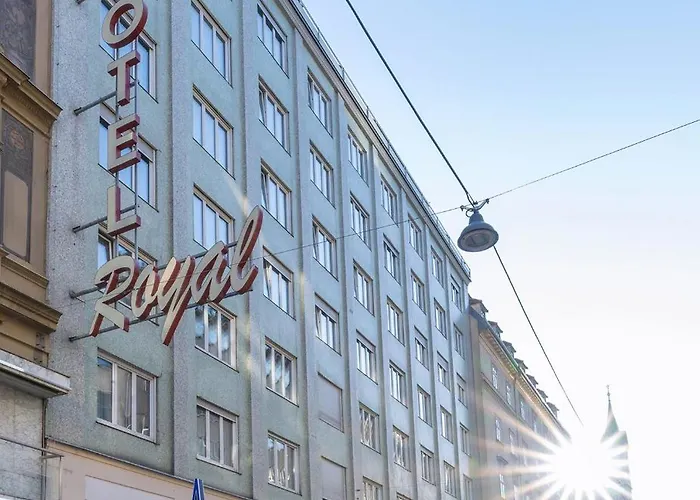 Hotel Royal 4*