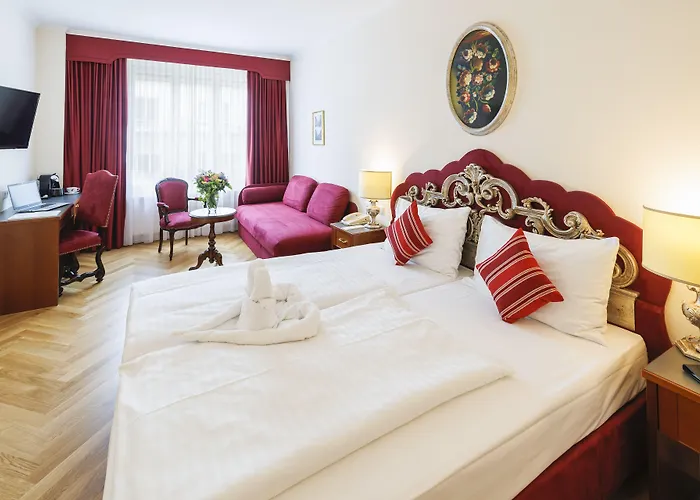 Royal Hotel 4*
